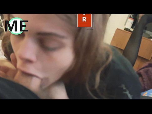 ❤️ Kehlenschwanz, zerrissene Strumpfhosen und zerrissene Fersen schön zu treffen Fuck video bei de.eviewporn.ru ☑